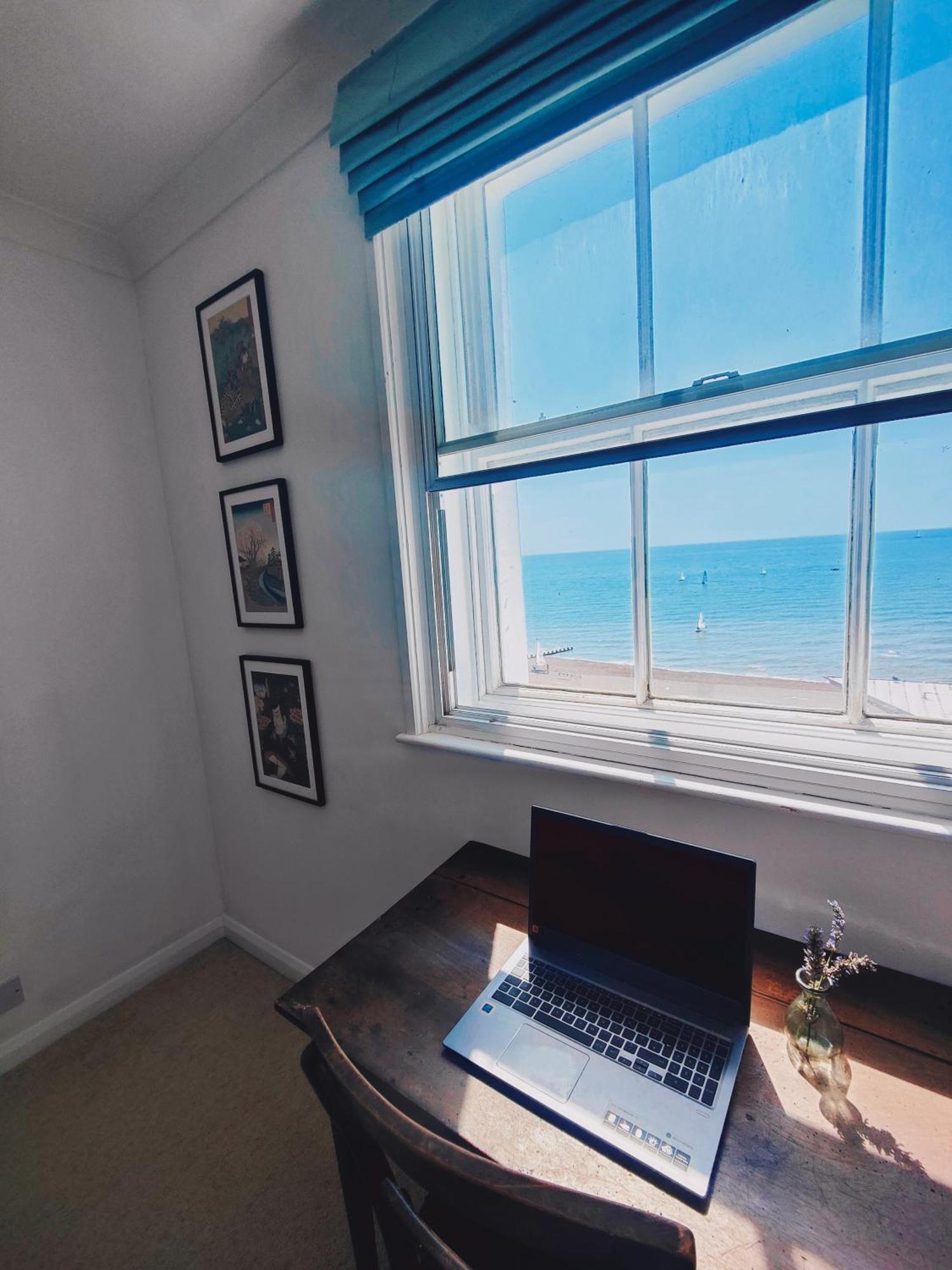 Stunning Seafront Flat,St Leonards St Leonards-on-Sea Exterior foto